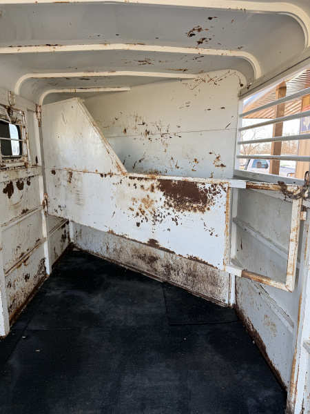 Used 1995 Easley 3 HORSE BP Horse Trailer