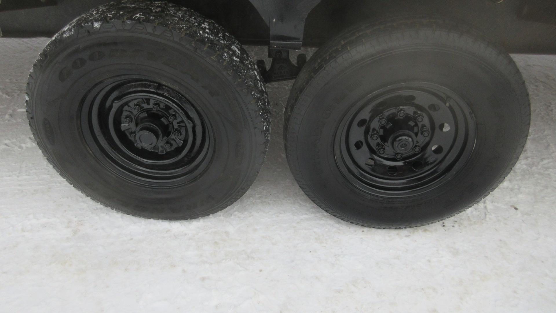 Used 2000 Other 28 Foot Deckover Trailer