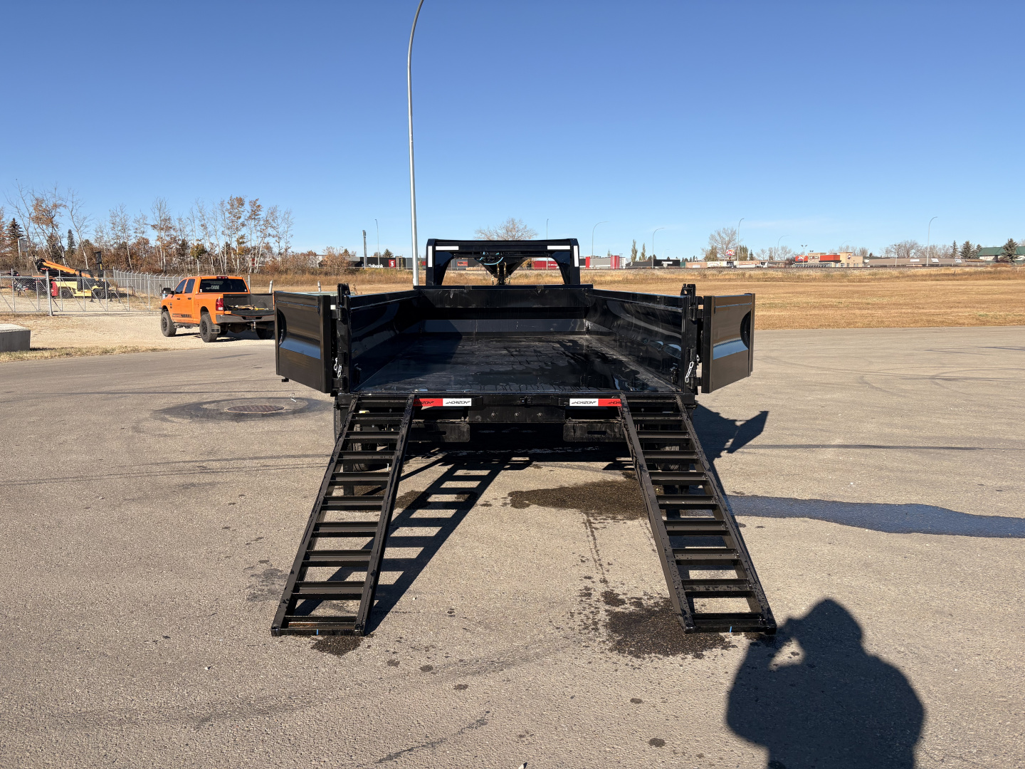 New 2026 Horizon Trailers HZ7 83''X16' GOOSE DUMP BOX W/ 2' HIGH SIDES 21000 GVWR Dump Trailer