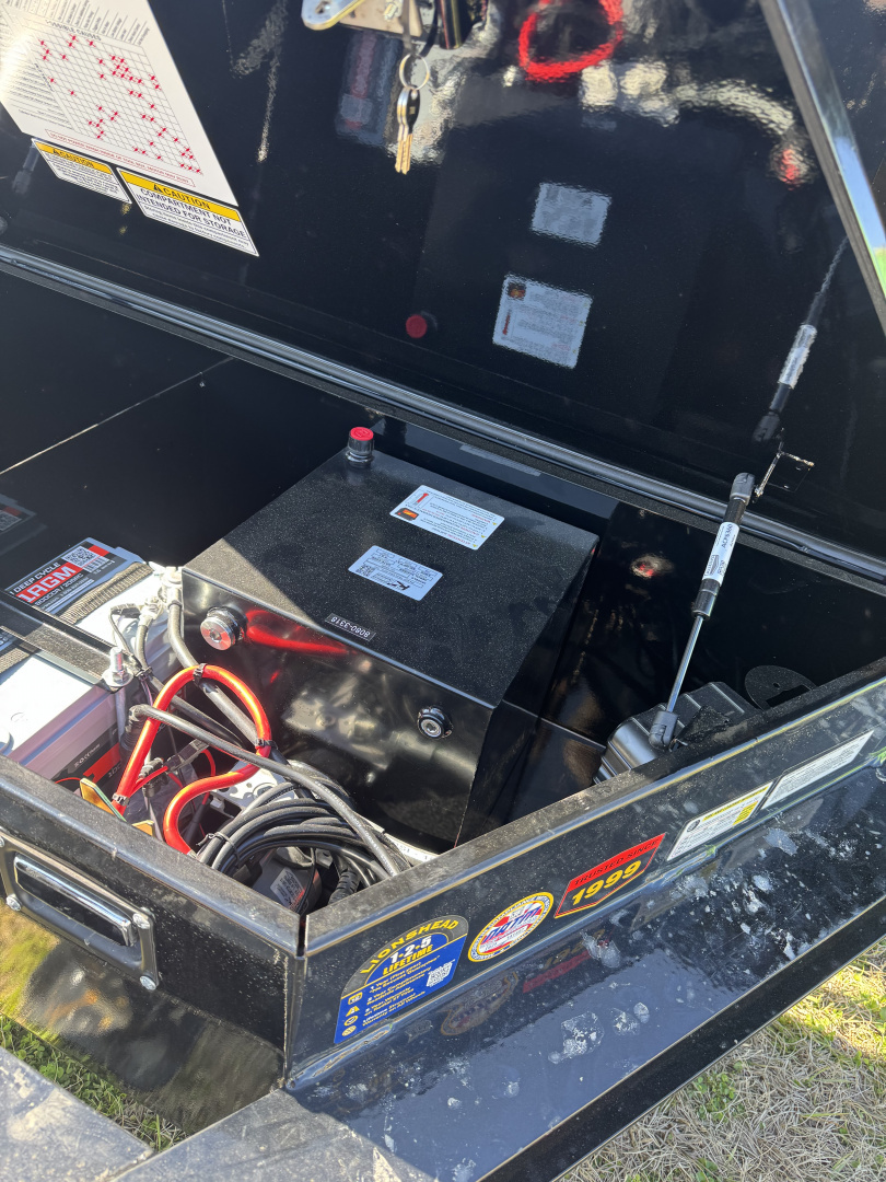 New 2026 MAXX-D DTB8316 Dump Trailer