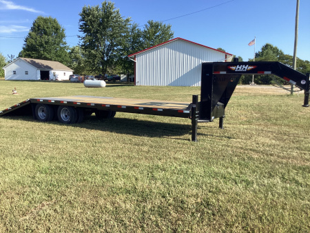 New 2026 H&H Trailers 21+9 GN Deckover Trailer w/ Hydraulic Dovetail, 25.9K