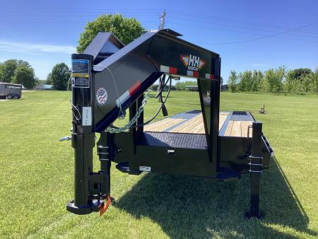 New 2026 H&H Trailers 21+9 GN Deckover Trailer w/ Hydraulic Dovetail, 25.9K