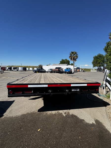 New 2026 GR TRAILERS 8.5' x 20' Tandem Axle Deckover (OA8020WR14L) Flatbed Trailer