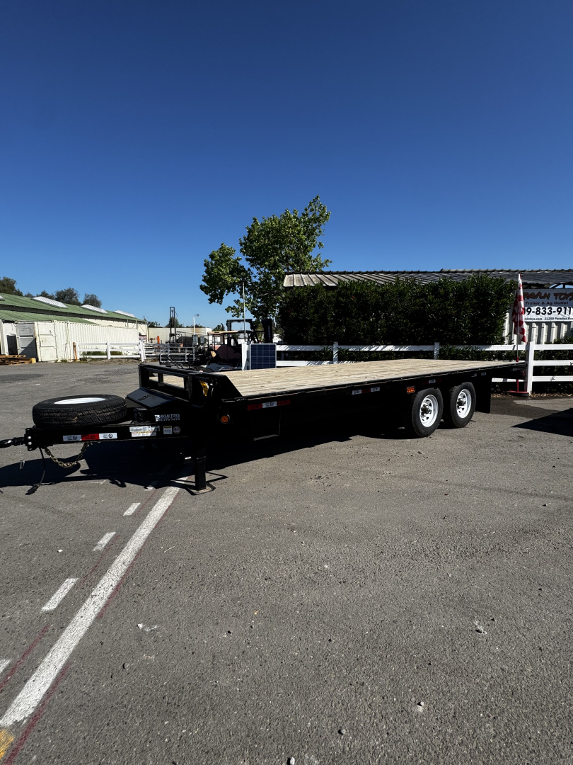 New 2026 GR TRAILERS 8.5' x 20' Tandem Axle Deckover (OA8020WR14L) Flatbed Trailer