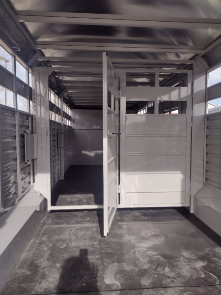 New 2026 Trails West Hotshot 24' Stock Trailer