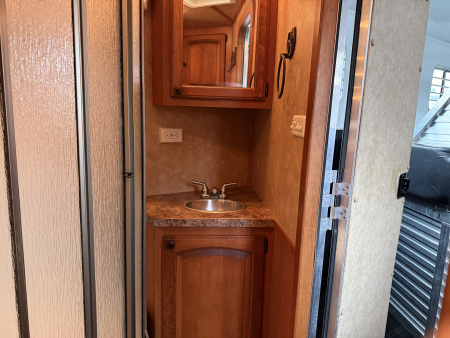 Used 2011 Hoosier 8311-8' SLIDE Horse Trailer