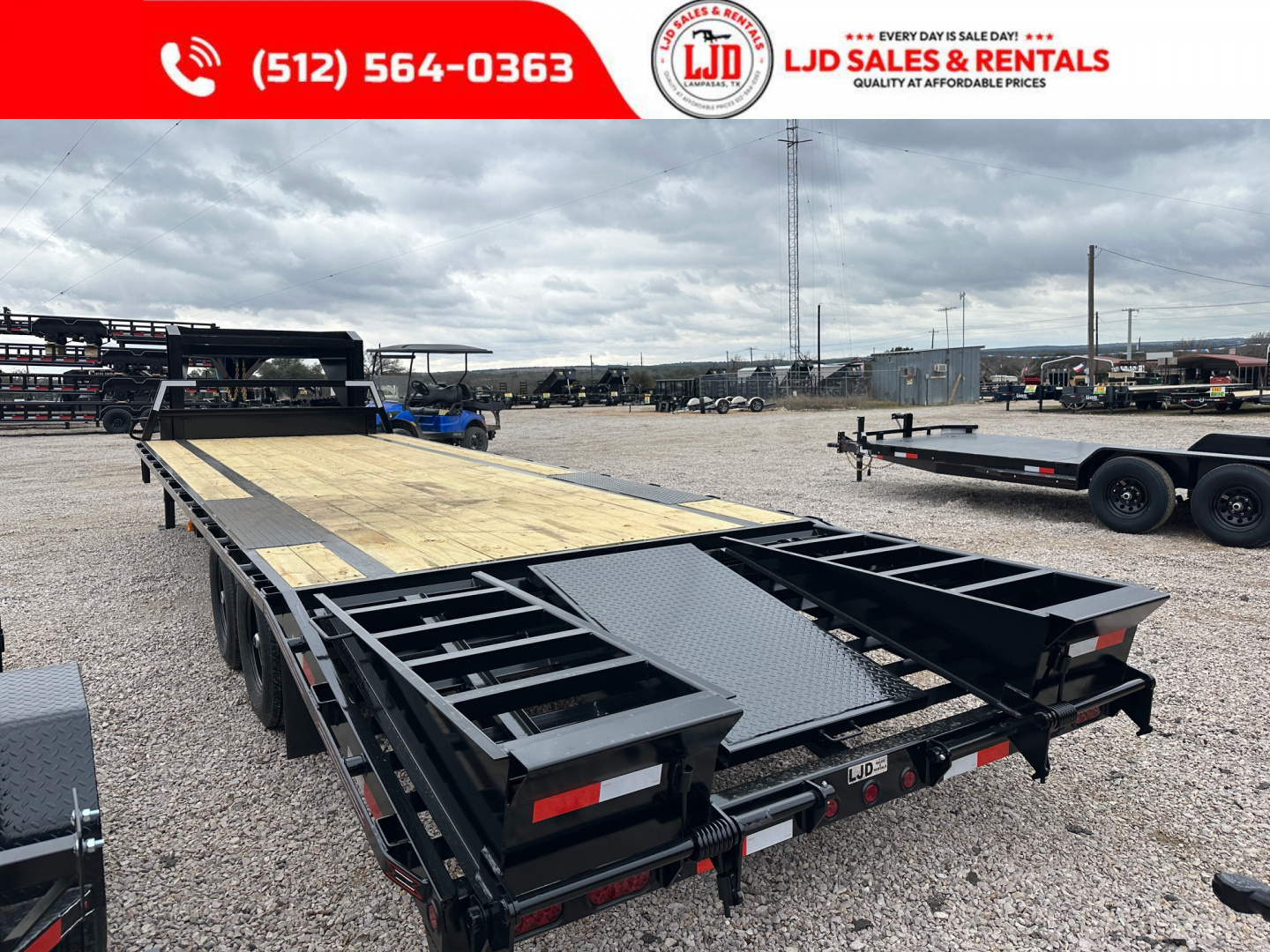 New 2026 Coffee Creek MFG 102" x 27' Gooseneck Flatbed Deckover Trailer