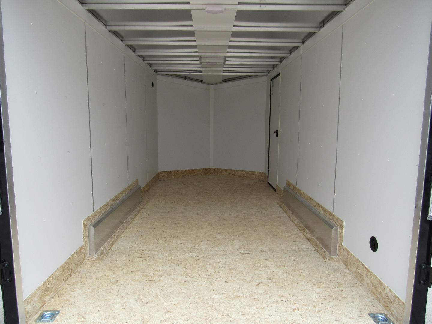 New 2026 Discovery Trailers 7.5x16ft Enclosed Trailer