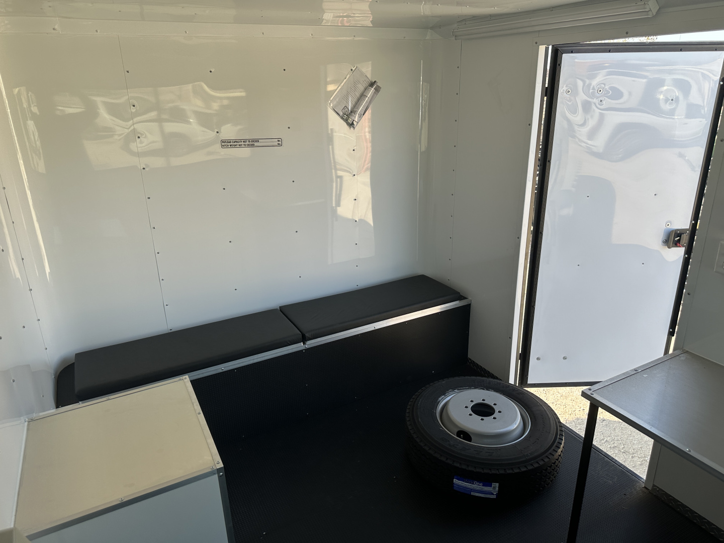 New 2025 Road Boss 40' Gooseneck Flatbed / Crew House Office Trailer