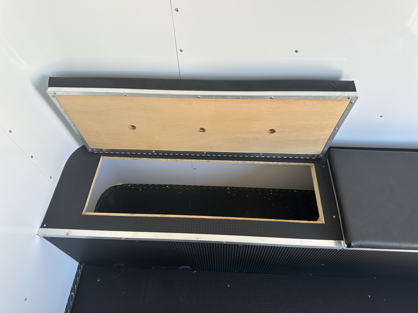 New 2025 Road Boss 40' Gooseneck Flatbed / Crew House Office Trailer