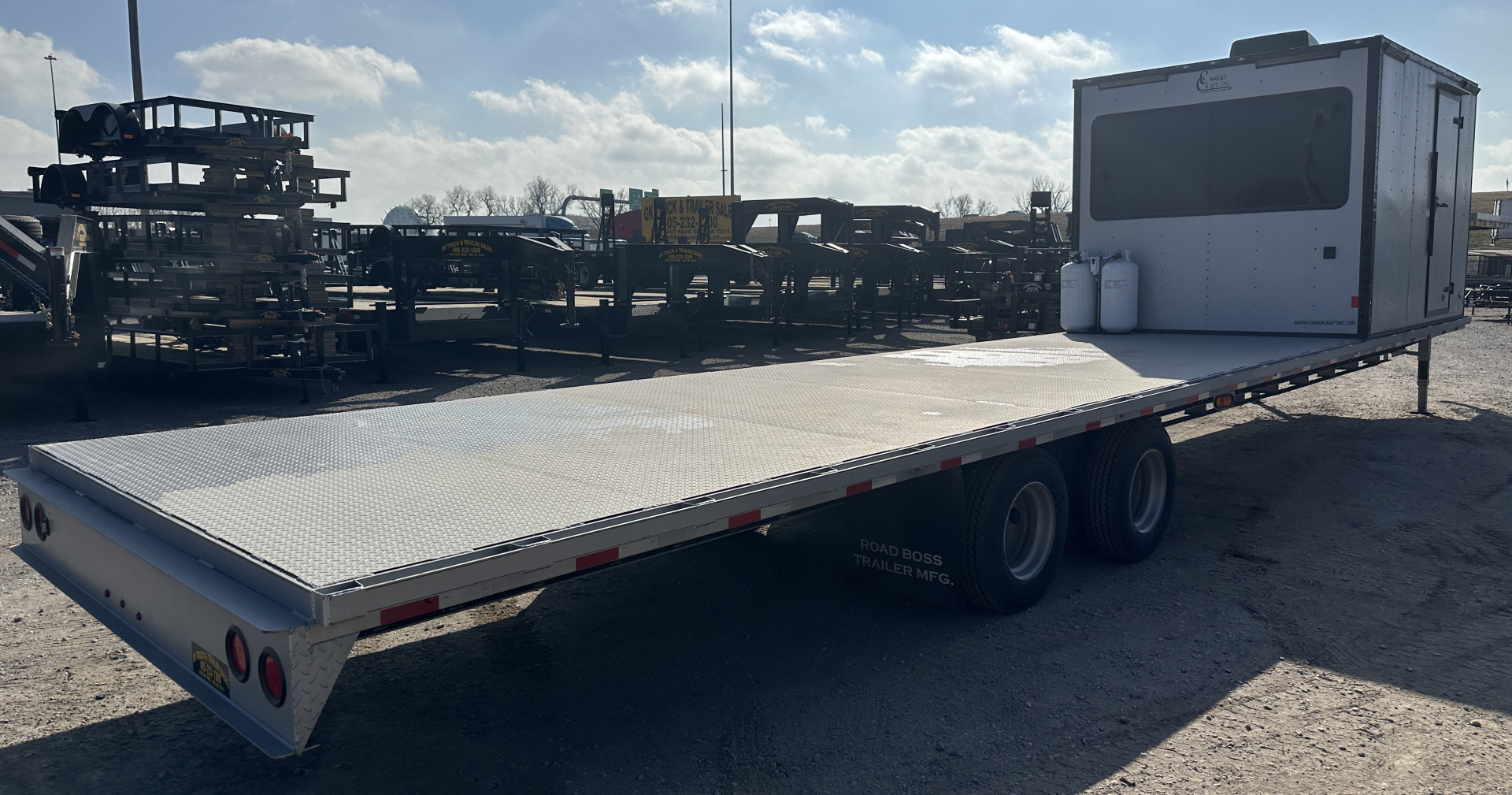 New 2025 Road Boss 40' Gooseneck Flatbed / Crew House Office Trailer