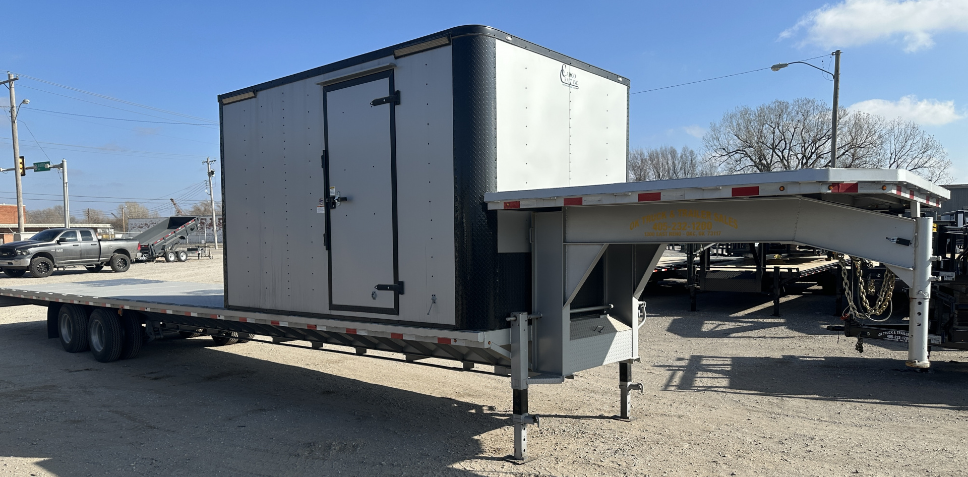 New 2025 Road Boss 40' Gooseneck Flatbed / Crew House Office Trailer