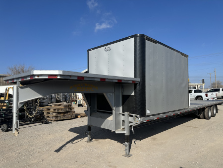 New 2025 Road Boss 40' Gooseneck Flatbed / Crew House Office Trailer