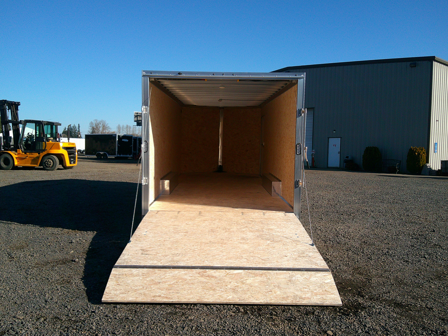 New 2026 ALCOM 8.5x20 7K Cargo / Enclosed Trailer