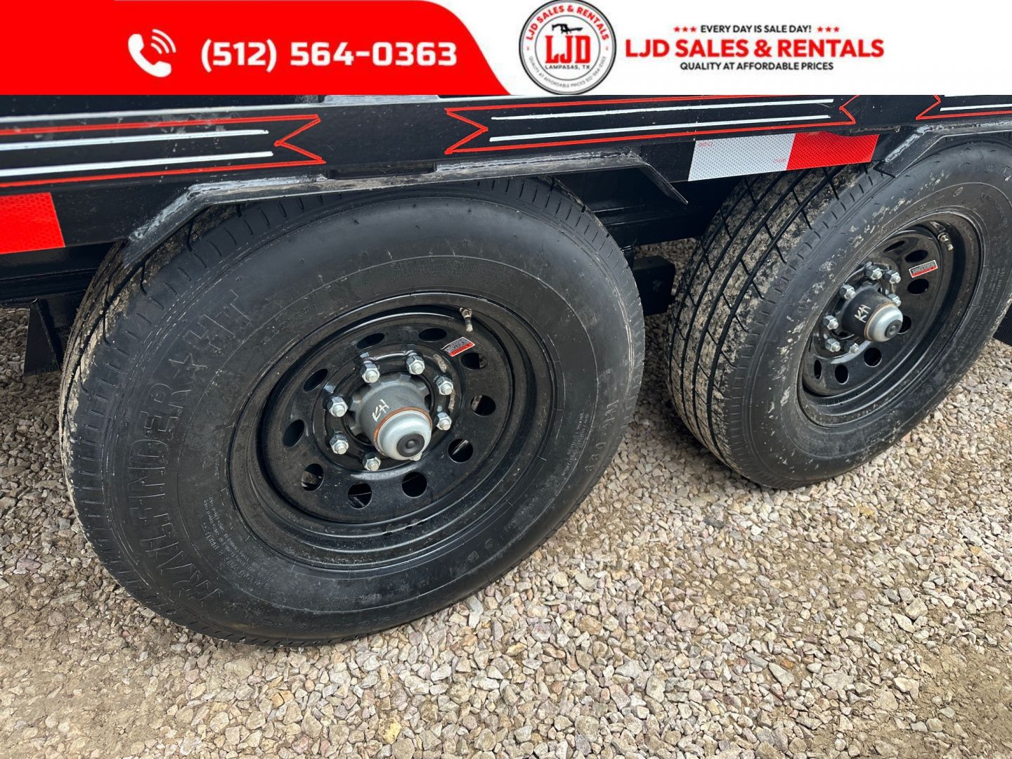 New 2026 Coffee Creek MFG 102" x 30' Gooseneck Flatbed Deckover Trailer