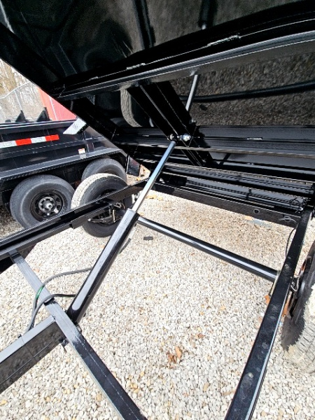 New 2026 SURE-TRAC 5x8 5K Single Ram Dump Trailer
