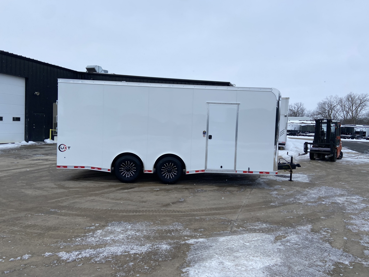 New United UXT 8.5x20 Cargo Enclosed Trailer