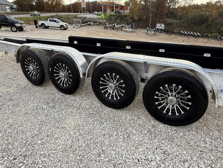 New 2026 WaterMade Boat Trailers WM40-42 Q32K Torsion Power Boat