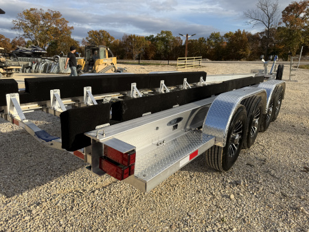 New 2026 WaterMade Boat Trailers WM40-42 Q32K Torsion Power Boat