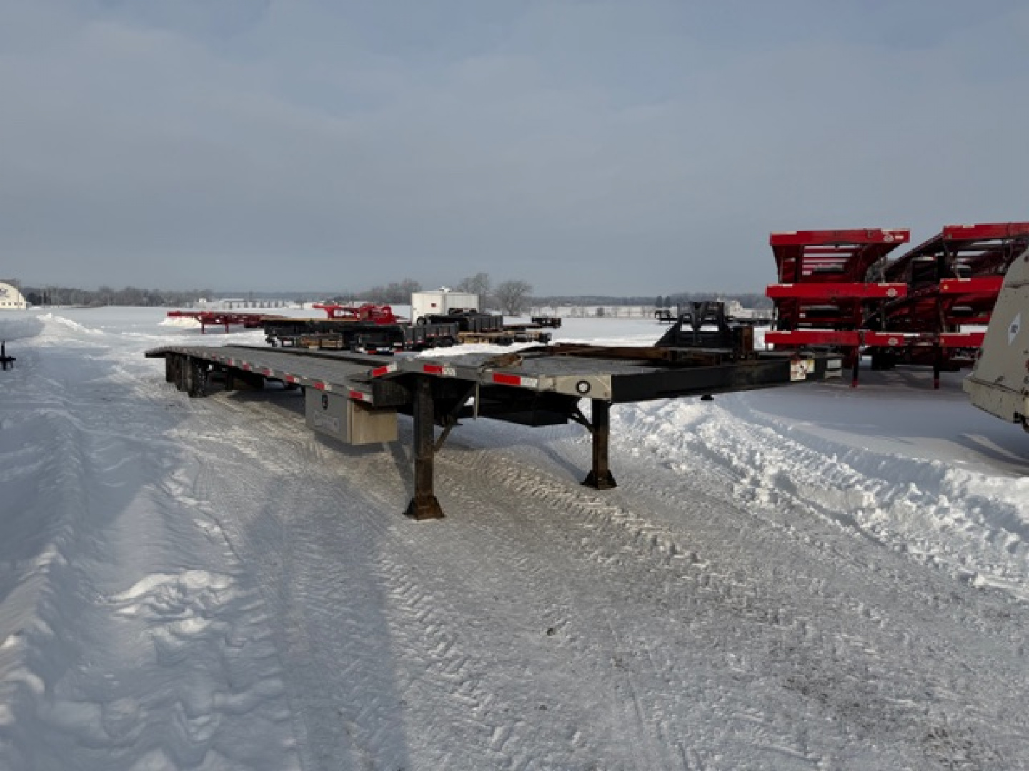Used 2023 Shipshe 53' Extreme Drop Deck Car Hauler for sale in Wooster, OH