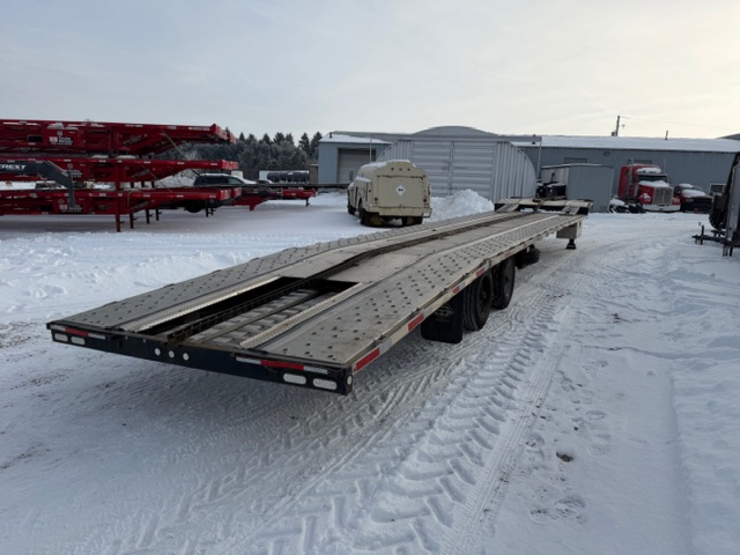 Used 2023 Shipshe 53' Extreme Drop Deck Car Hauler for sale in Wooster, OH