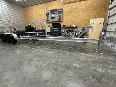 New 2026 WaterMade Boat Trailers WM31-33 15K Torsion Power Boat