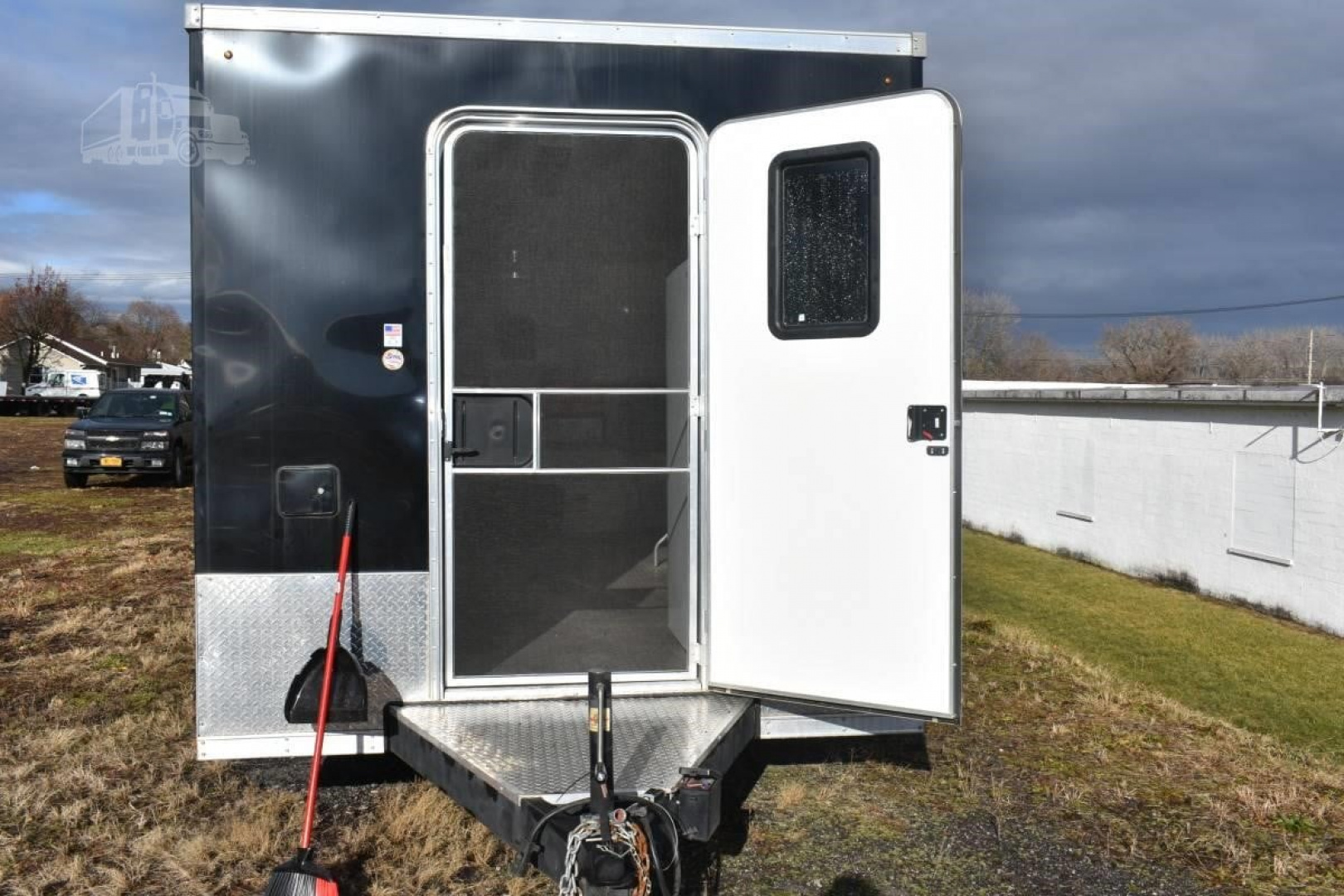 Used 2022 BELMONT 20 ft x 102 in Catering Trailer