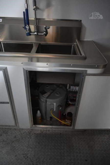 Used 2022 BELMONT 20 ft x 102 in Catering Trailer
