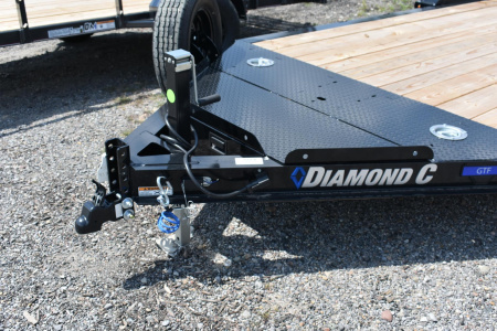New 2025 DIAMOND C 18 ft x 83 in Flatbed Trailer