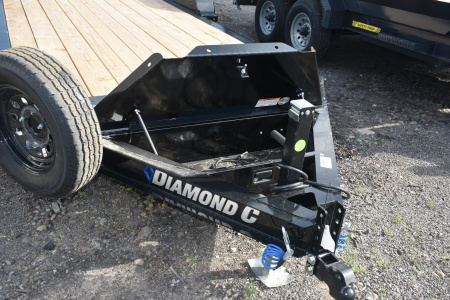 New 2025 DIAMOND C 18 ft x 83 in Flatbed Trailer