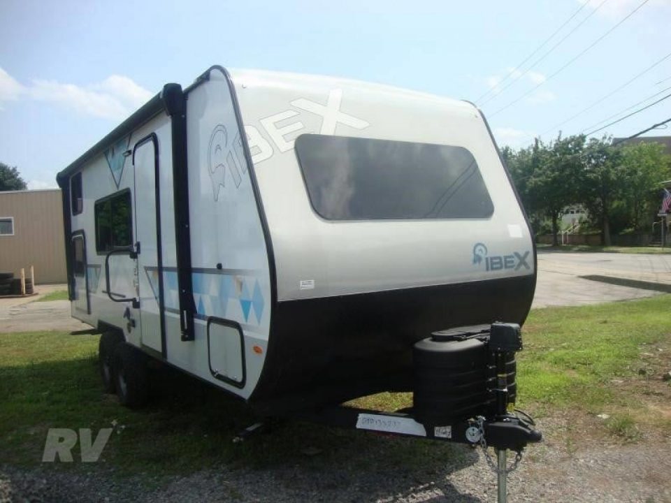 New 2024 FOREST RIVER IBEX 19MBH Travel Trailer