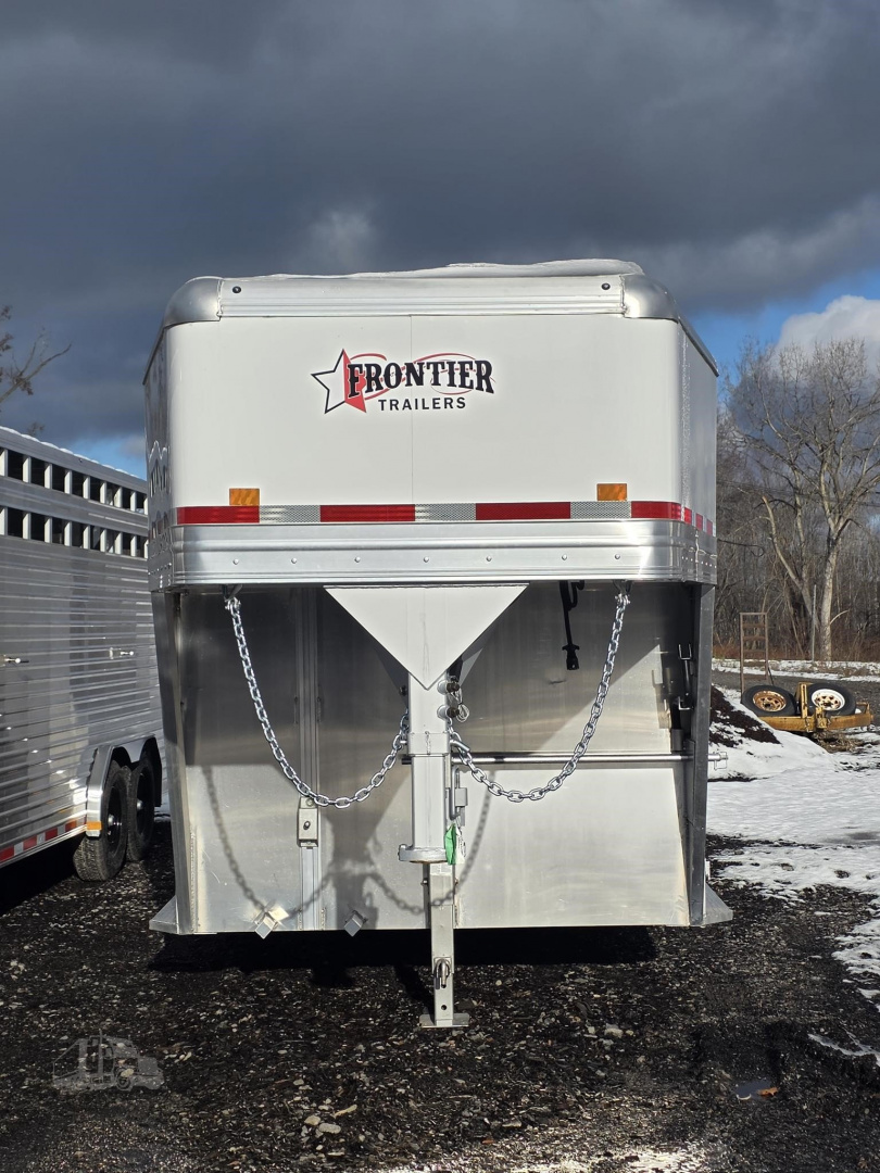New 2026 FRONTIER 24 ft x 7 in Stock / Stock Combo Trailer