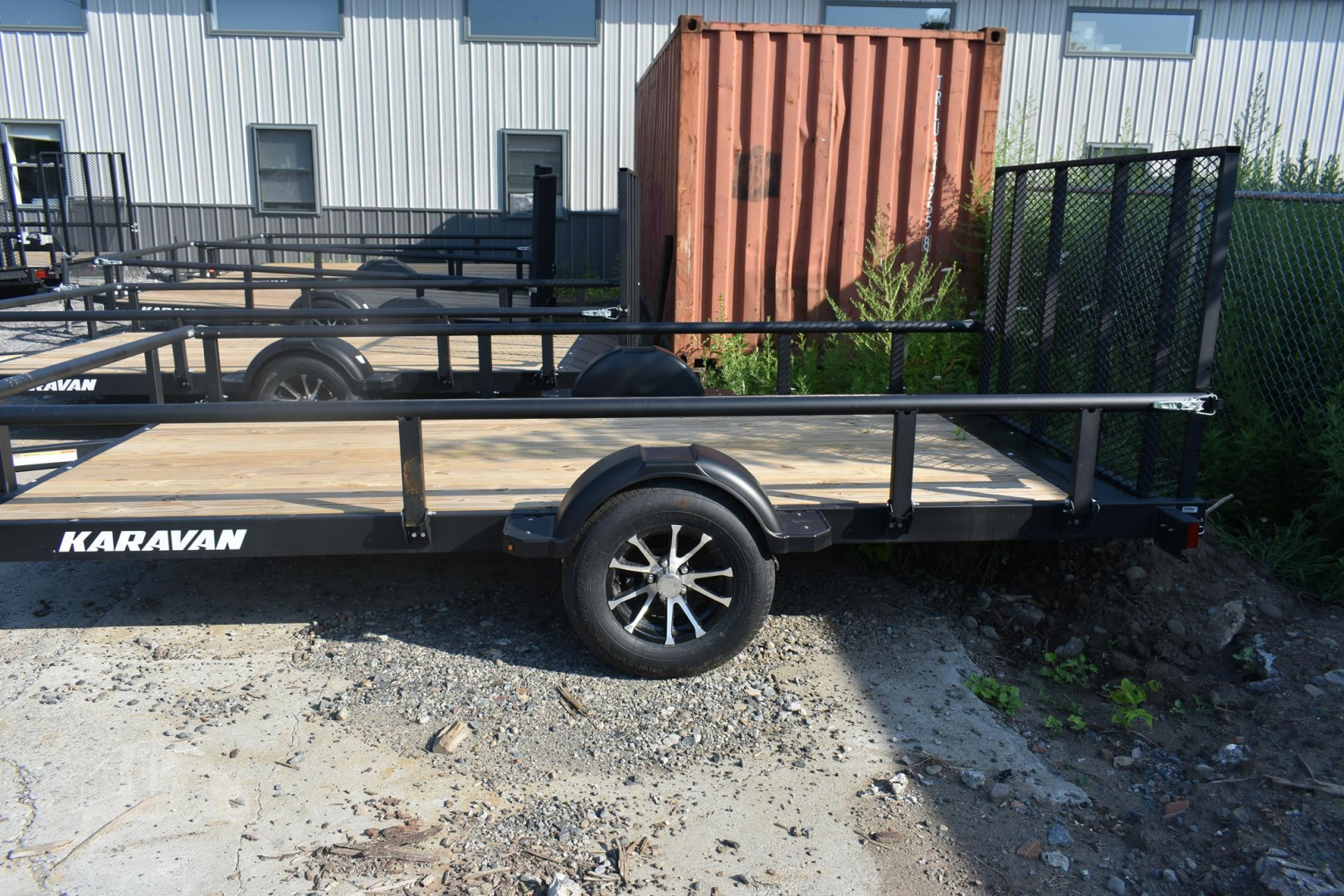 New 2025 KARAVAN 2990-82-13 Landscape Trailer
