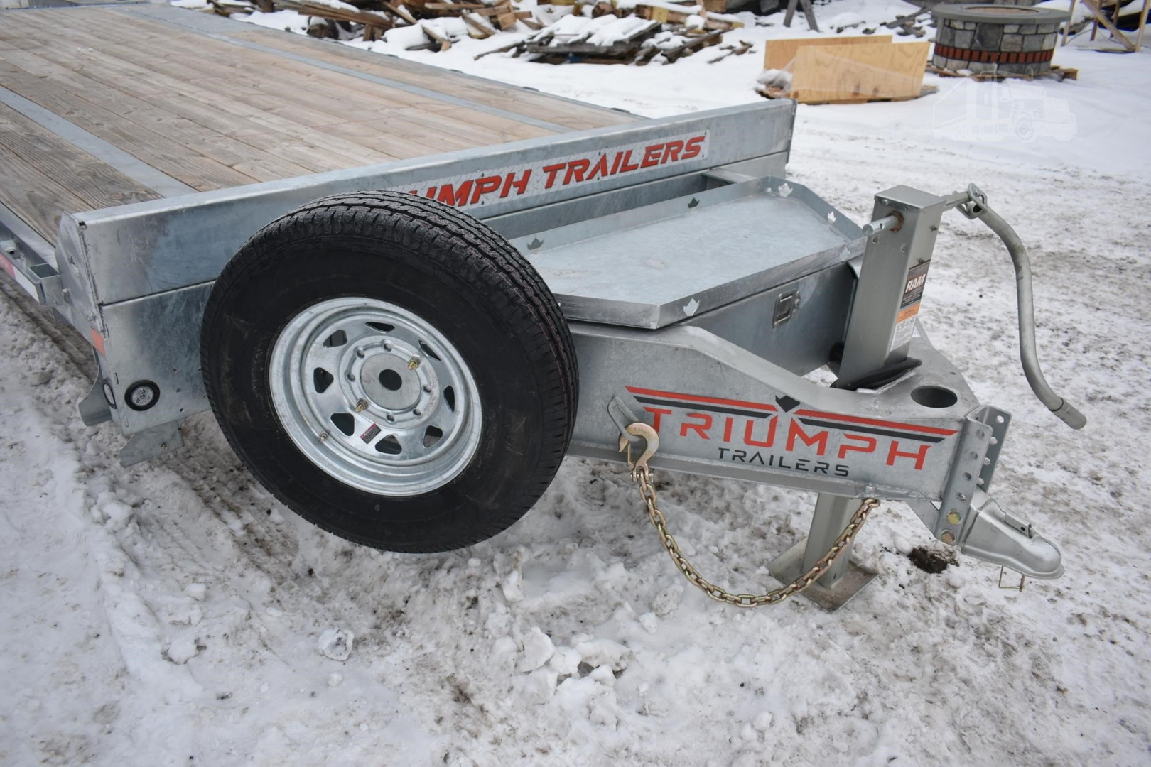 New 2026 TRIUMPH 22 ft Flatbed Trailer