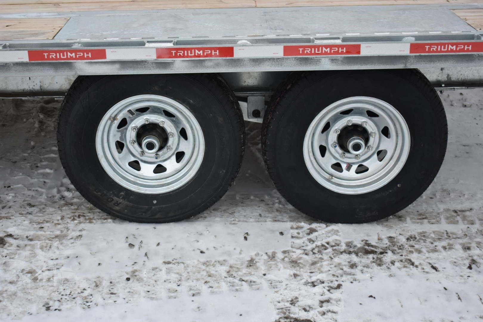 New 2026 TRIUMPH 22 ft Flatbed Trailer