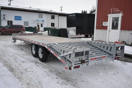 New 2026 TRIUMPH 22 ft Flatbed Trailer