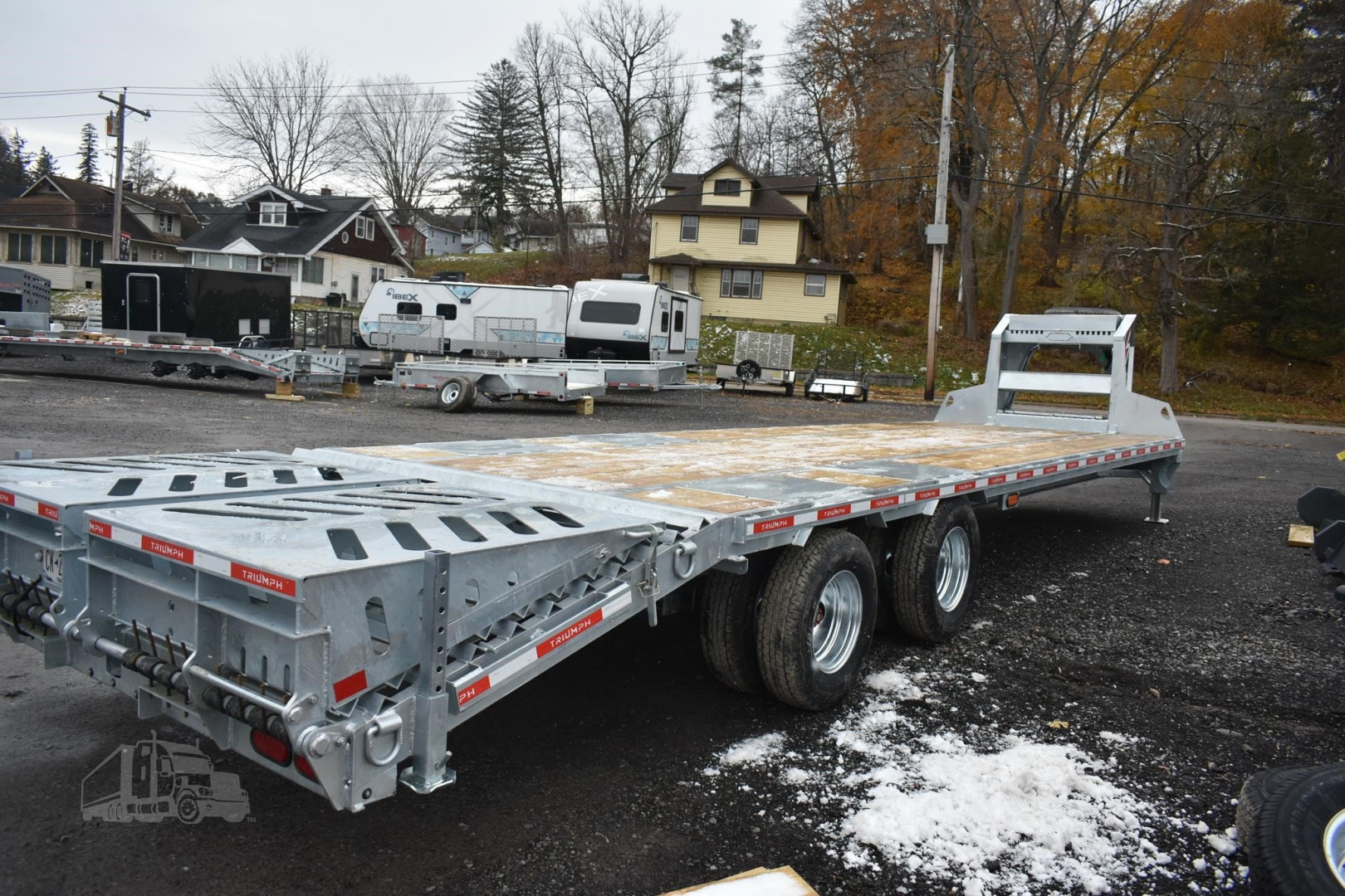 New 2026 TRIUMPH 22 ft Flatbed Trailer