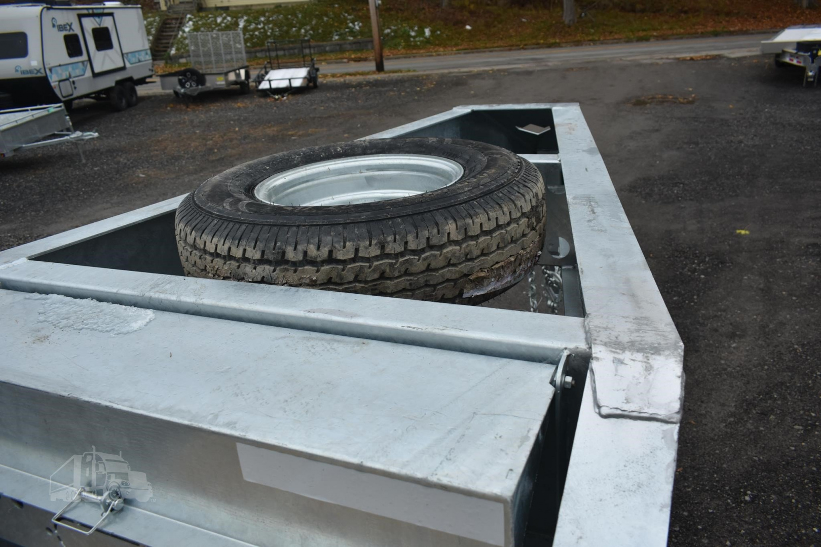 New 2026 TRIUMPH 22 ft Flatbed Trailer