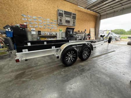 New 2026 WaterMade Boat Trailers WM30-12K Torsion Bowrider
