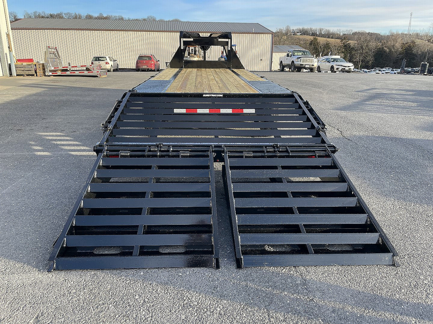 New 2026 Sure-Trac 20+5 Deckover Gooseneck Equipment Trailer