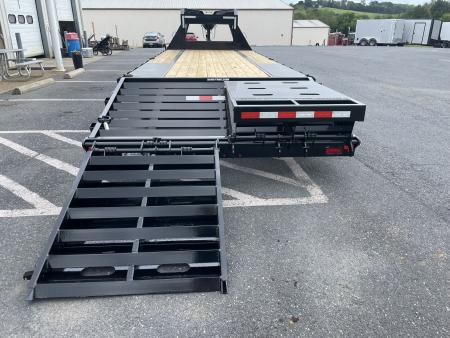 New 2026 Sure-Trac 20+5 15k Deckover Gooseneck Equipment Trailer