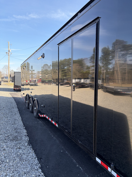 New 2026 Haulmark EDGE 34 Race Trailer With Turbo II Package, Polycor, Insulated, Black Trim Package