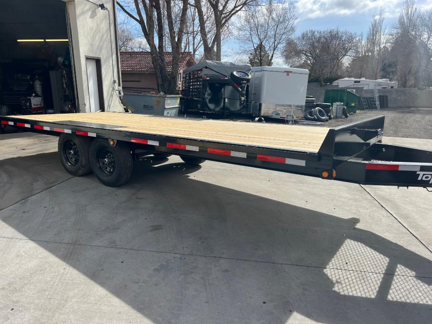 New 2026 Top Hat Trailers 83X20 Deck Over Trailer 14K Deckover Trailer