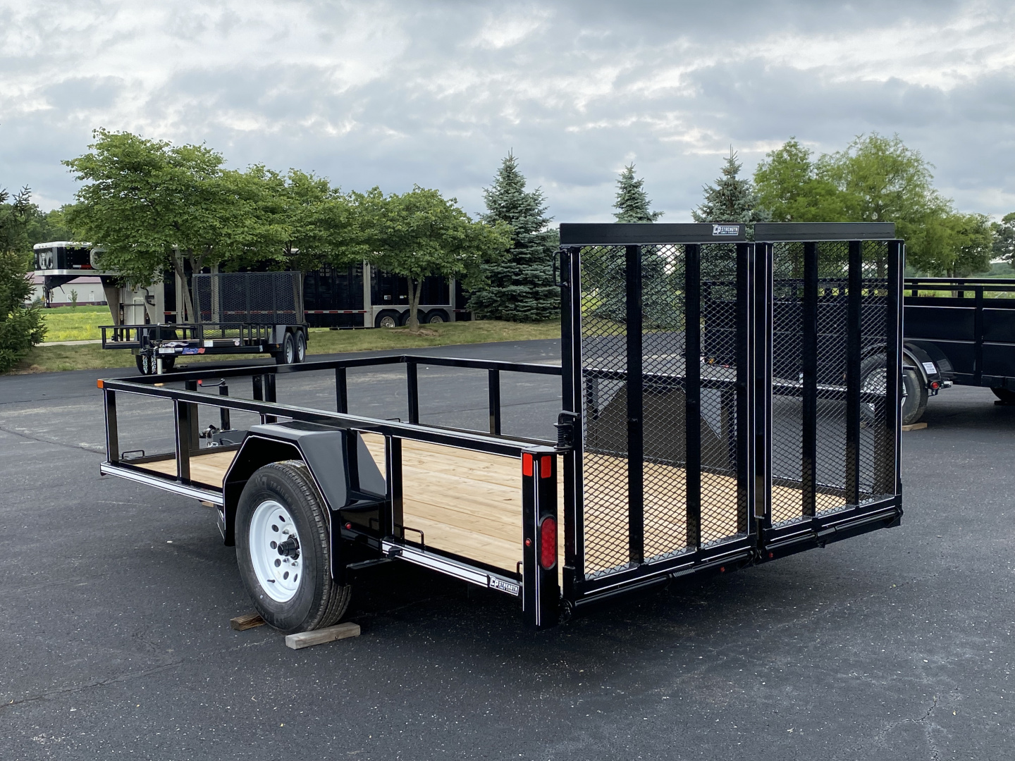 New 2026 Corn Pro 79” × 12’ SA Utility w/ Split Mesh Ramps