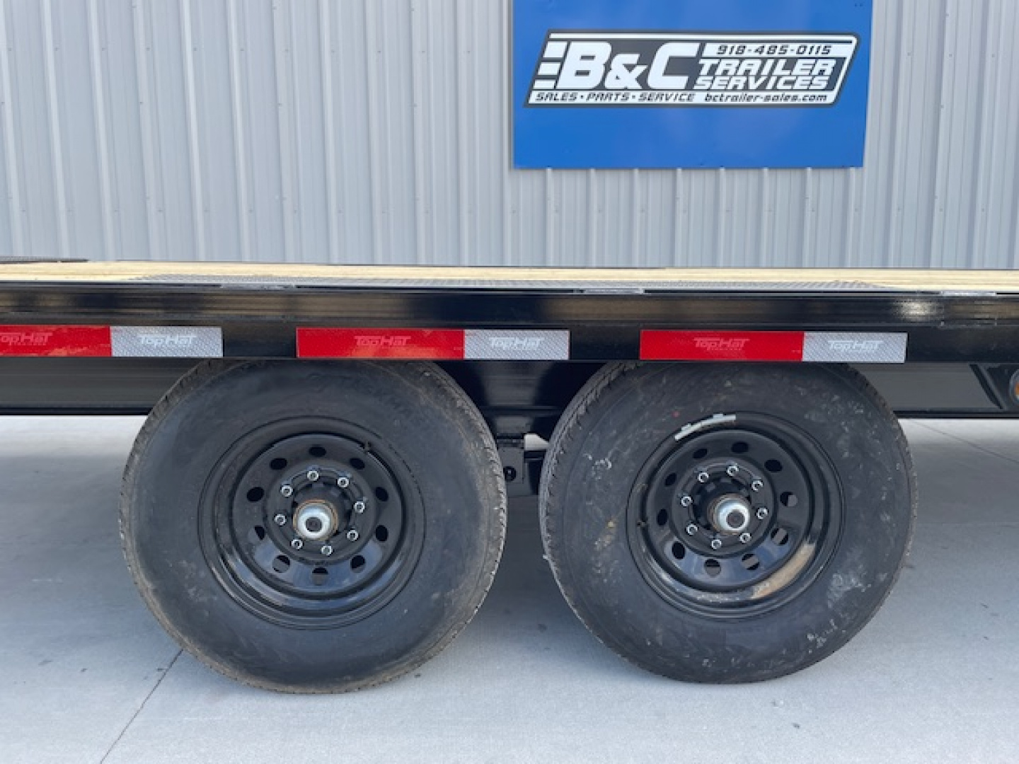 New 2026 TOP HAT 102X24 DECKOVER BUMPER PULL EQUIPMENT TRAILER, 4' DOVETAIL, (2)7000lb TANDEM AXLES, 14,000lb. GVWR, FOLD UP RAMPS