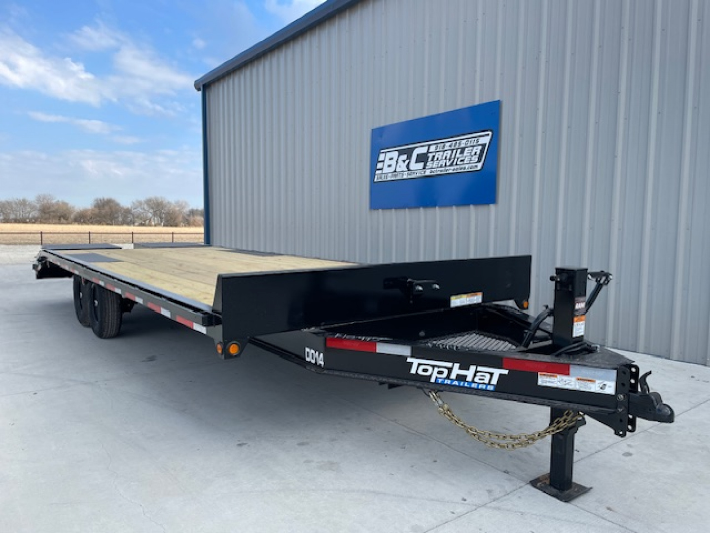 New 2026 TOP HAT 102X24 DECKOVER BUMPER PULL EQUIPMENT TRAILER, 4' DOVETAIL, (2)7000lb TANDEM AXLES, 14,000lb. GVWR, FOLD UP RAMPS