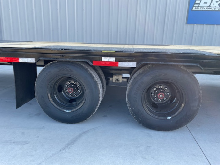 New 2026 TOP HAT 102X32 (27+5) GOOSENECK EQUIPMENT TRAILER TANDEM DUAL 12K AXLES