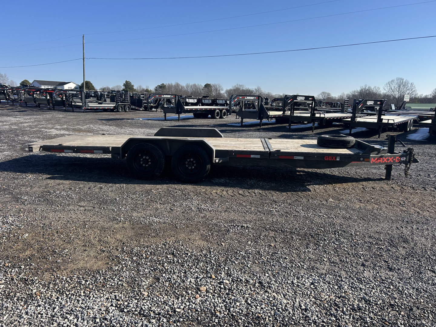 Used 2022 MAXXD 83" X 22' 16K Tilt Equipment Trailer