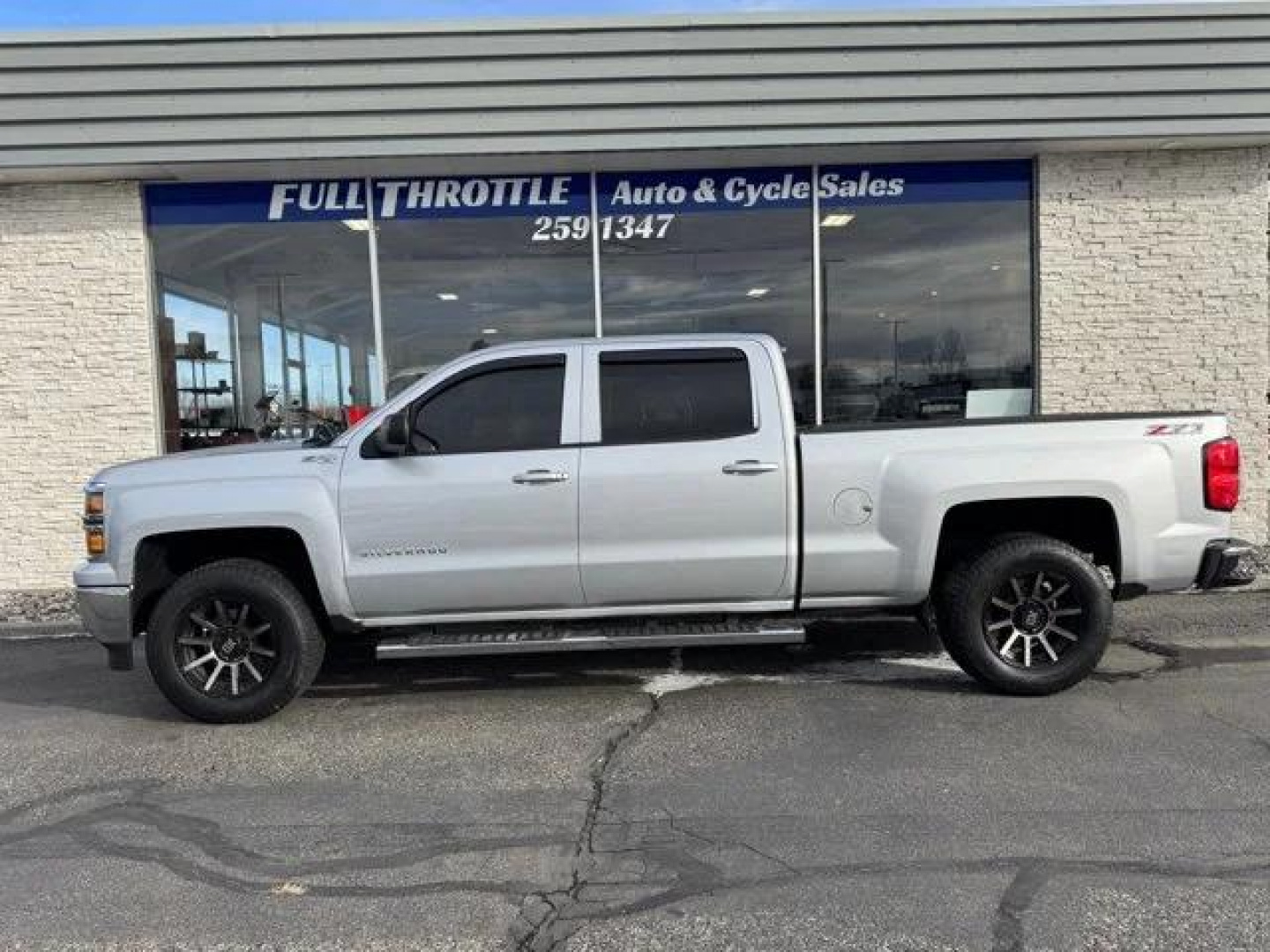 Used 2014 Chevrolet SILVERADO 1500 Truck