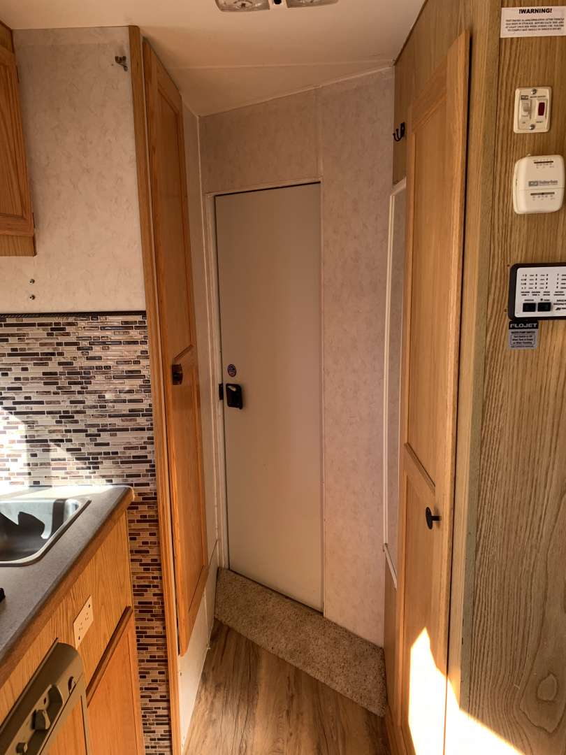 Used 2003 Logan Coach Legend Other